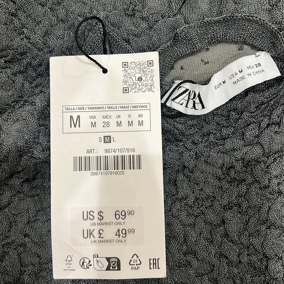 Wrinkle Effect Knit Dress, New with Tags - Picture 5 of 5